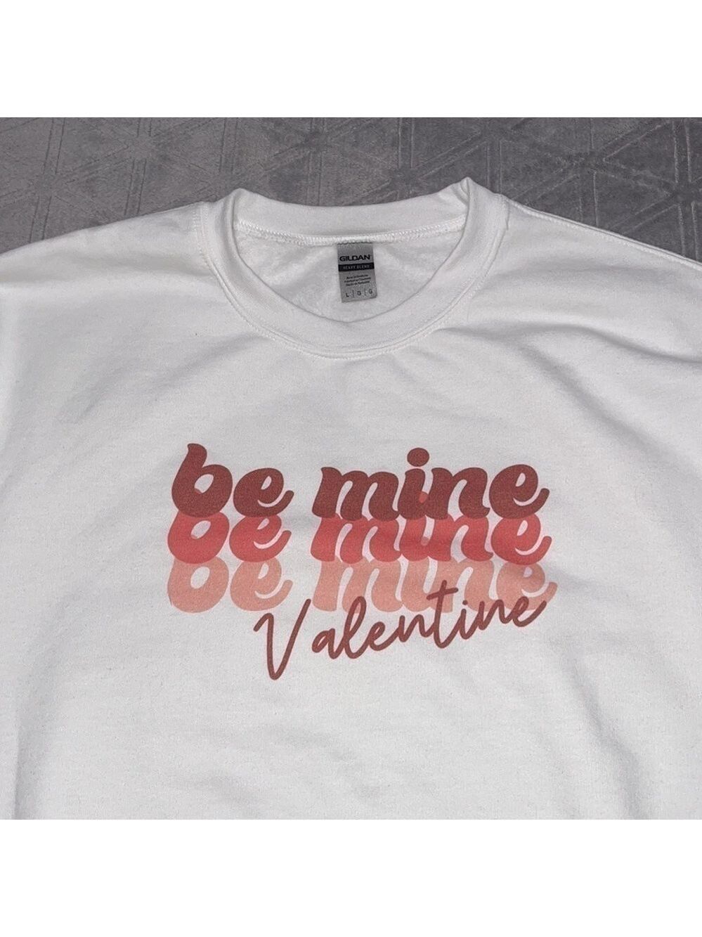 Be mine Valentine sweater - Picture 3 of 3